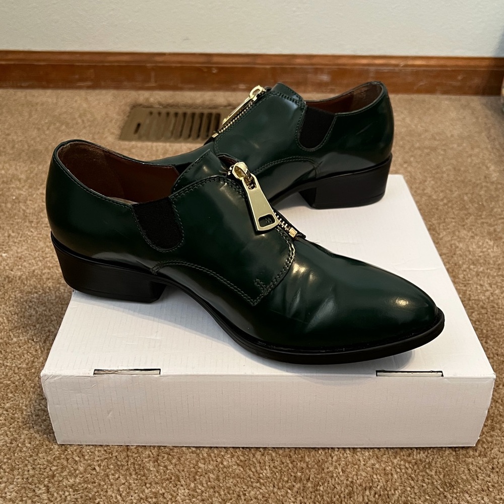 Green Leather Day Flats